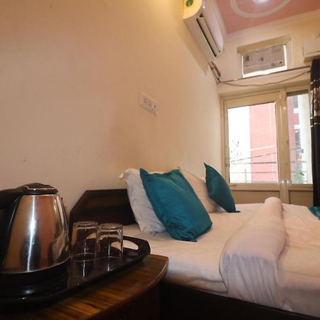 Triple One Hotel Tapovan Rishikesh,Near Laxman Jhula Eksteriør billede