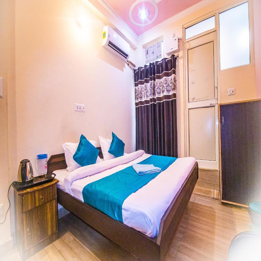 Triple One Hotel Tapovan Rishikesh,Near Laxman Jhula Eksteriør billede